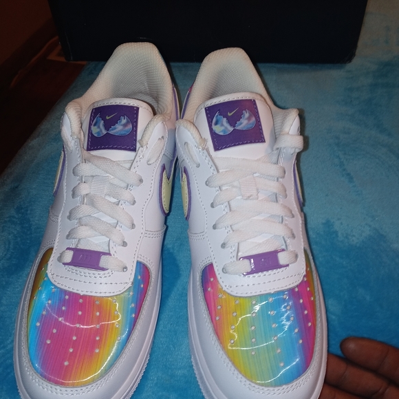 Af1 - Picture 5 of 6